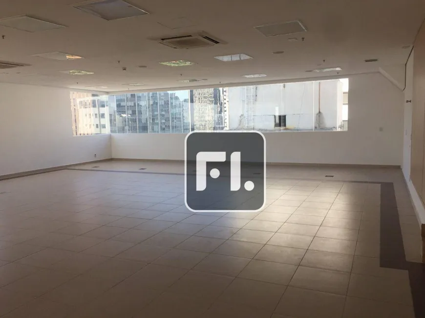 Foto 1 de Sala Comercial para alugar, 245m² em Bela Vista, São Paulo