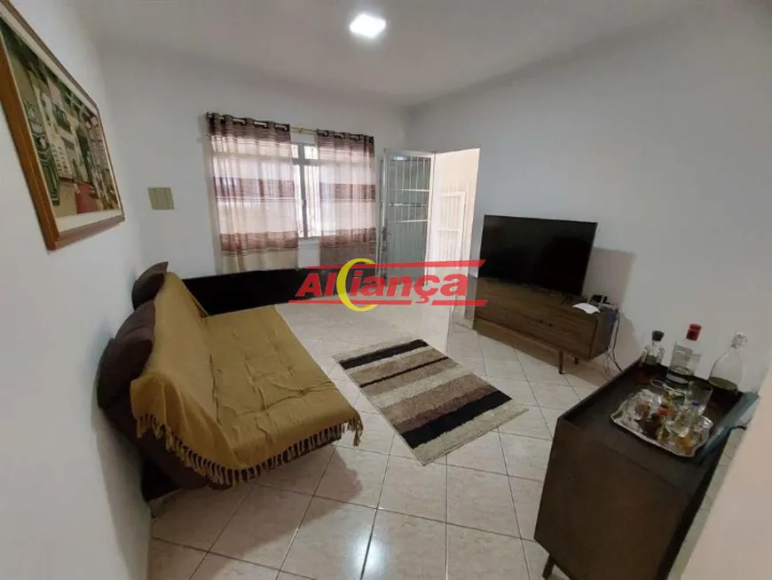 Foto 1 de Sobrado com 3 Quartos à venda, 163m² em Jardim Adriana, Guarulhos