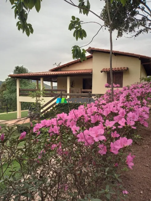 Foto 1 de Fazenda/Sítio com 4 Quartos à venda, 20000m² em Zona Rural, São Joaquim de Bicas