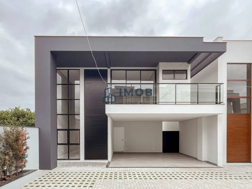 Foto 1 de Casa com 3 Quartos à venda, 176m² em Jaraguá Esquerdo, Jaraguá do Sul