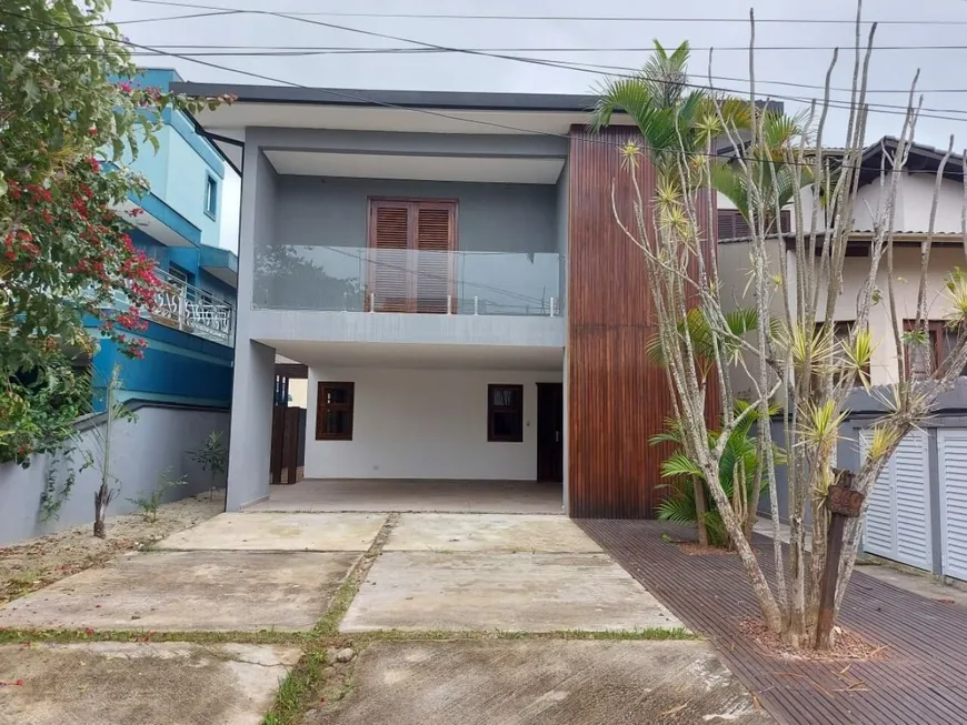 Foto 1 de Casa de Condomínio com 3 Quartos para venda ou aluguel, 299m² em Arua, Mogi das Cruzes