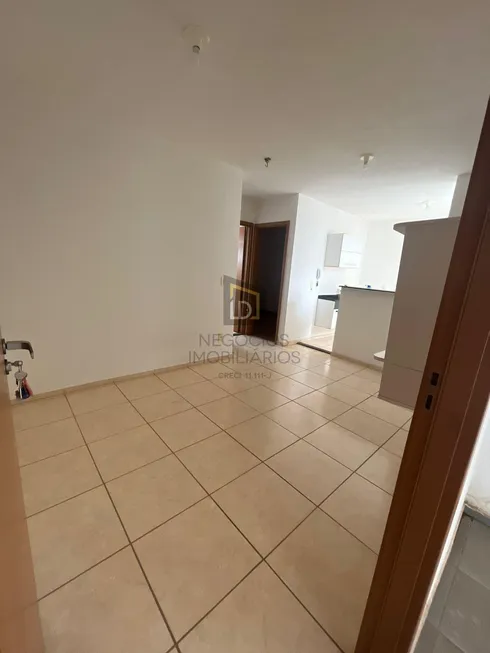 Foto 1 de Apartamento com 2 Quartos para alugar, 40m² em Jardim Imperial, Cuiabá