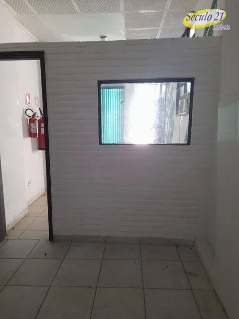 Foto 1 de Kitnet para venda ou aluguel, 28m² em Itararé, São Vicente