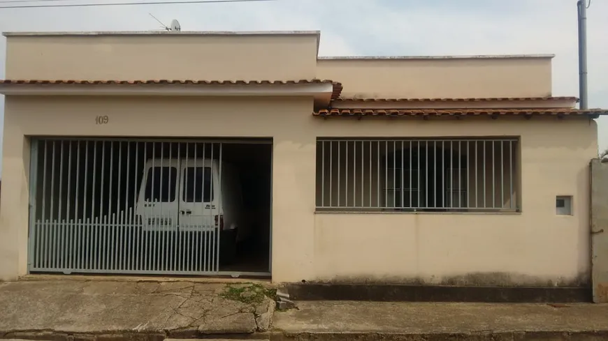 Foto 1 de Casa com 3 Quartos à venda, 250m² em Solar da Serra Colonia do Marcal, São João Del Rei