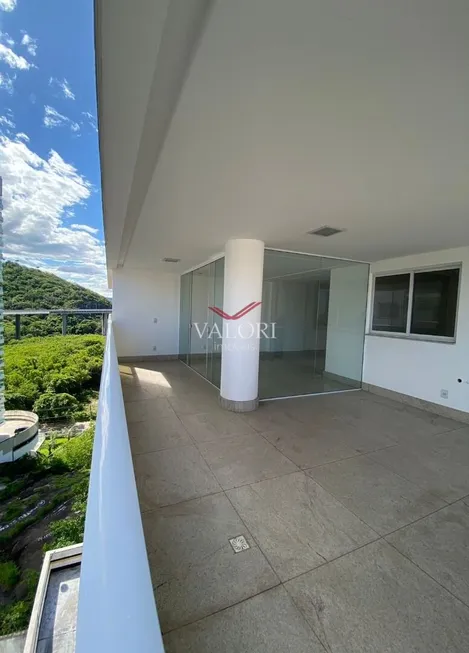 Foto 1 de Apartamento com 4 Quartos à venda, 141m² em Praia da Costa, Vila Velha