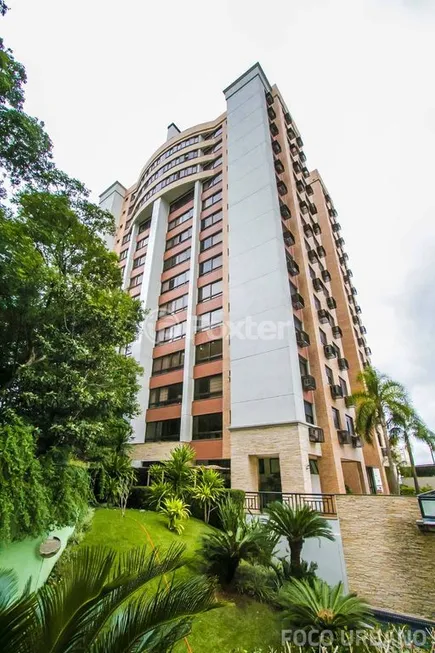 Foto 1 de Apartamento com 4 Quartos à venda, 143m² em Rio Branco, Porto Alegre