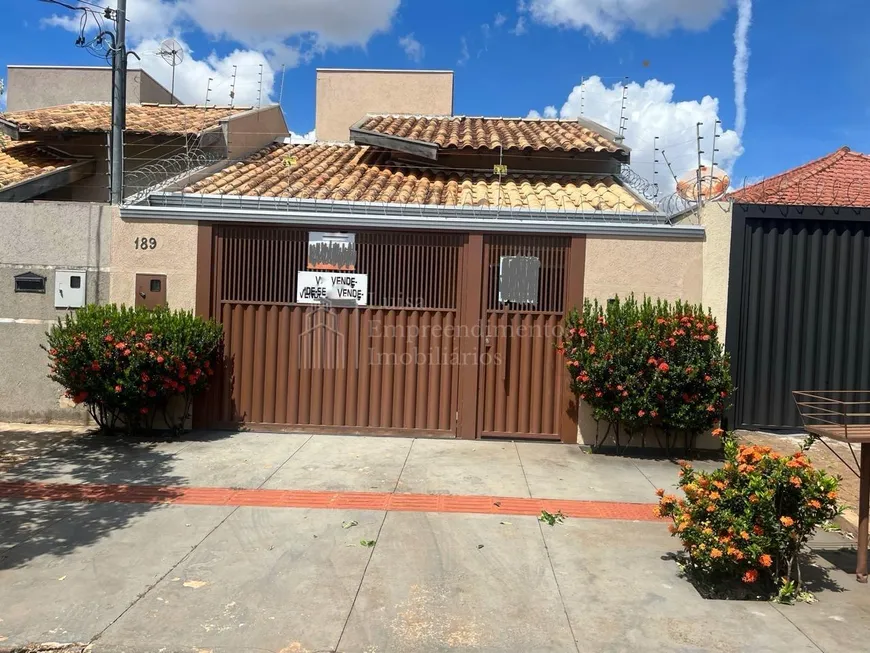 Foto 1 de Casa com 2 Quartos à venda, 117m² em Sobrinho, Campo Grande