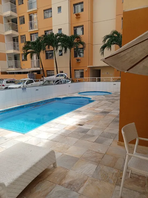 Foto 1 de Apartamento com 2 Quartos à venda, 55m² em Aracui, Lauro de Freitas