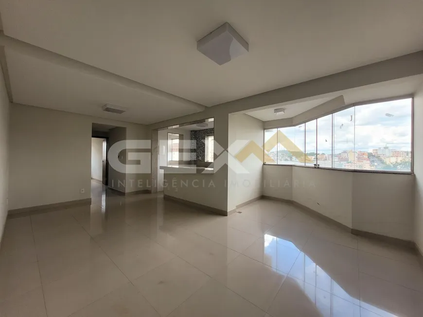 Foto 1 de Apartamento com 2 Quartos à venda, 85m² em Centro, Divinópolis