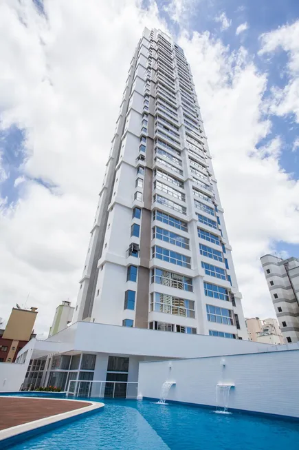 Foto 1 de Apartamento com 3 Quartos à venda, 354m² em Centro, Balneário Camboriú