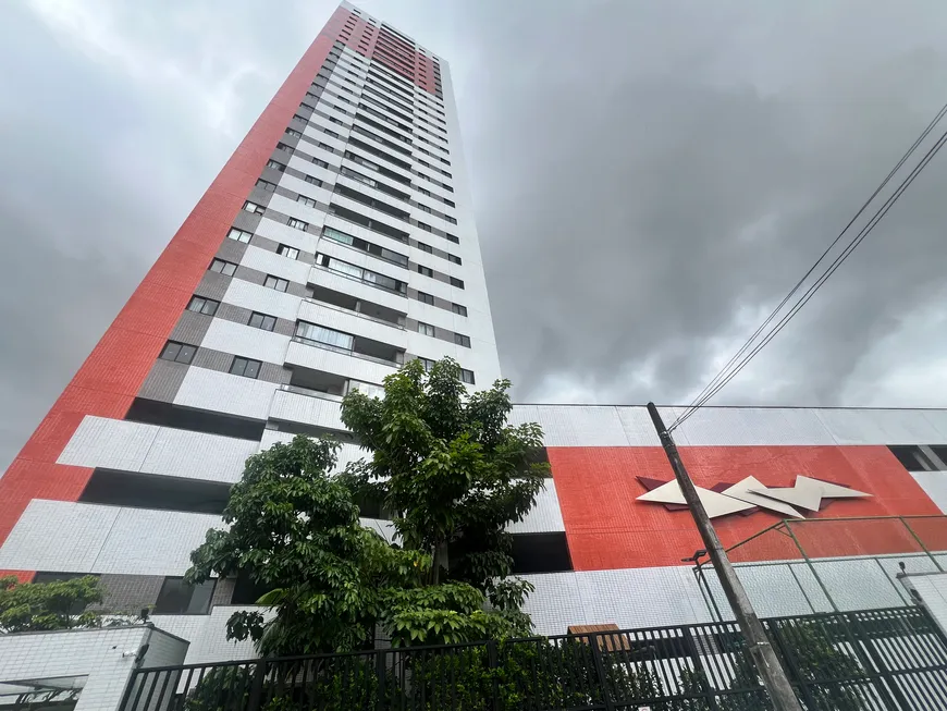 Foto 1 de Apartamento com 3 Quartos à venda, 108m² em Tamarineira, Recife