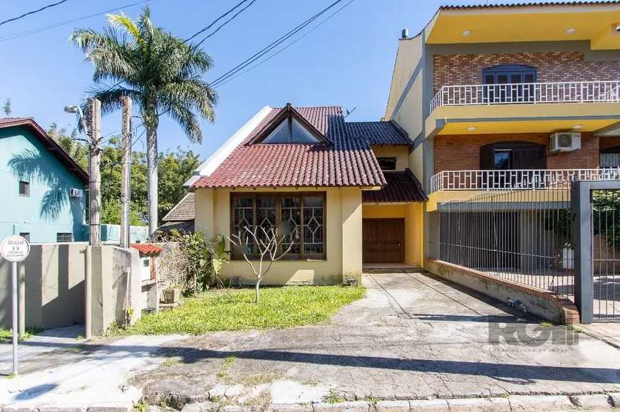 Foto 1 de Casa de Condomínio com 3 Quartos à venda, 192m² em Cavalhada, Porto Alegre