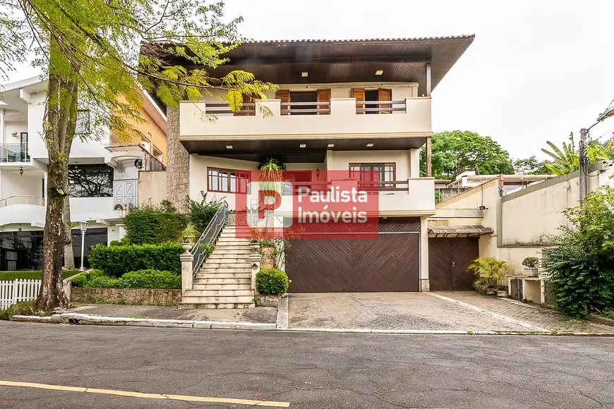Foto 1 de Casa com 5 Quartos à venda, 450m² em Vila Tramontano, São Paulo