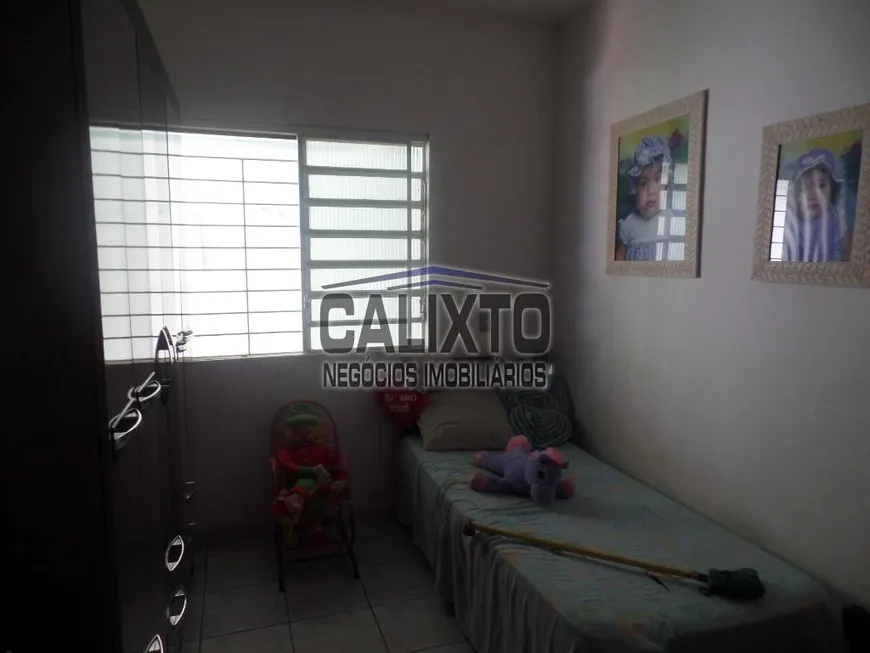 Foto 1 de Casa com 4 Quartos à venda, 70m² em Jardim Brasília, Uberlândia