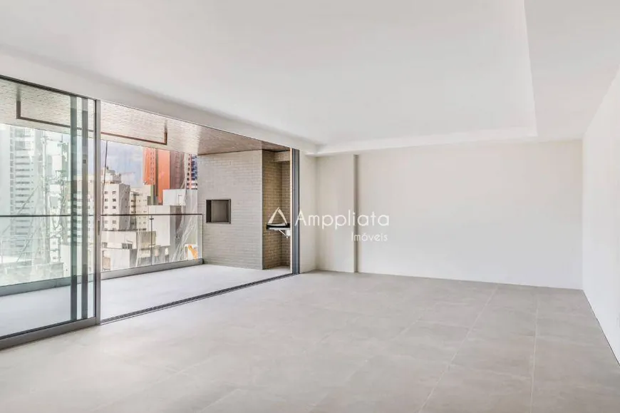 Foto 1 de Apartamento com 4 Quartos à venda, 362m² em Juvevê, Curitiba
