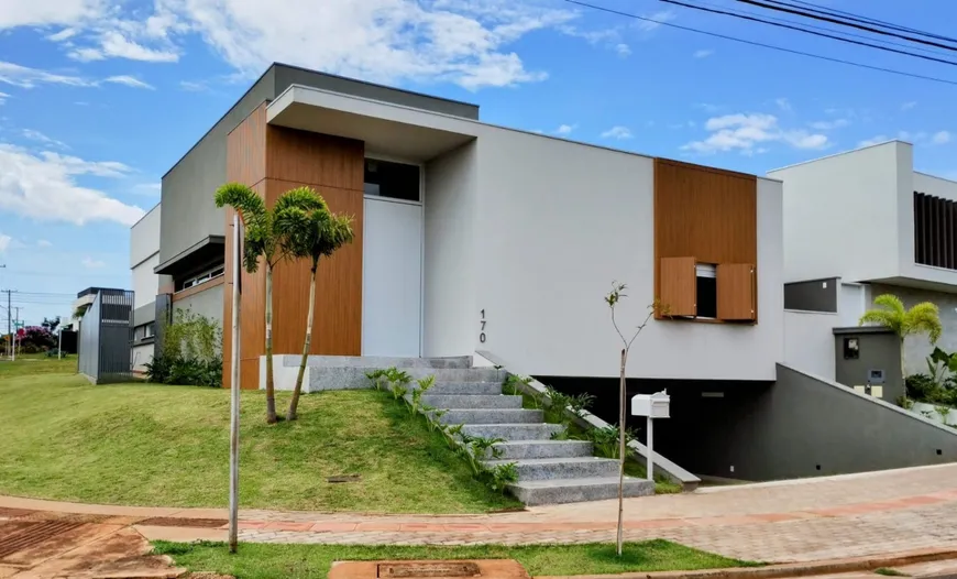 Foto 1 de Casa com 3 Quartos à venda, 193m² em Alphaville Campo Grande 2, Campo Grande