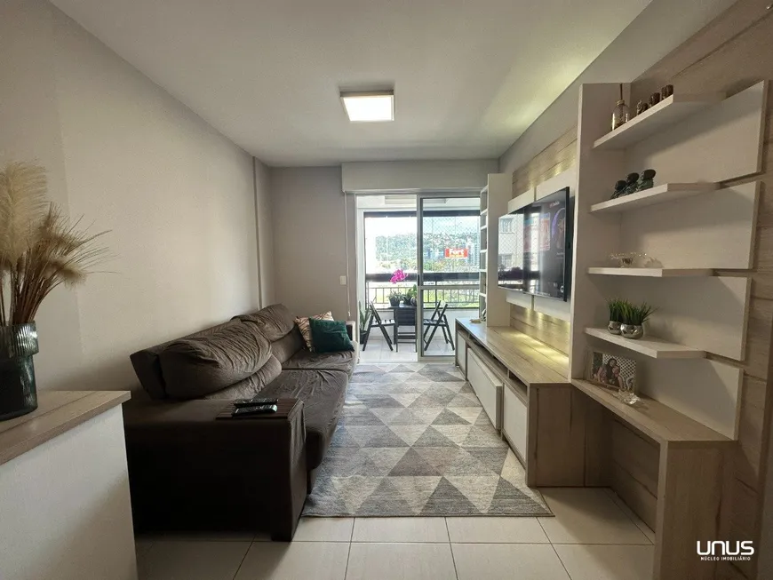Foto 1 de Apartamento com 3 Quartos à venda, 100m² em Kobrasol, São José