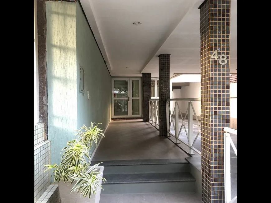 Foto 1 de Apartamento com 2 Quartos à venda, 79m² em Higienópolis, Porto Alegre