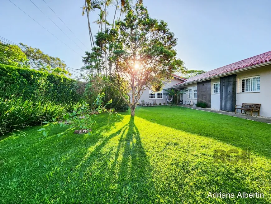 Foto 1 de Casa com 5 Quartos à venda, 550m² em Tristeza, Porto Alegre