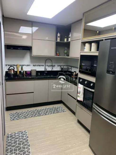 Foto 1 de Apartamento com 2 Quartos à venda, 55m² em Santa Maria, Santo André