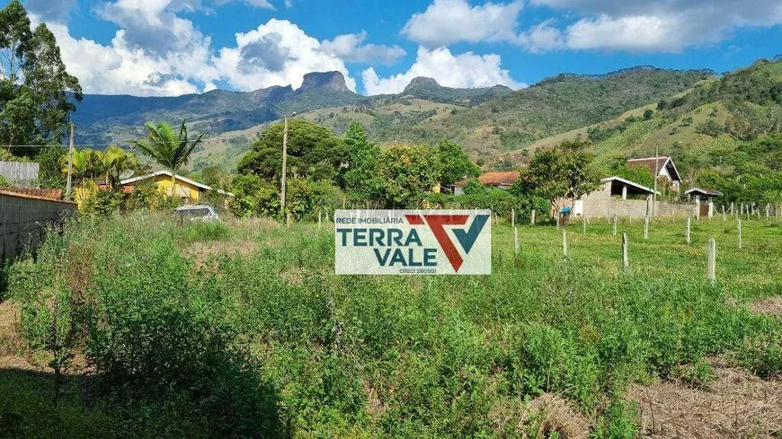 Foto 1 de Lote/Terreno à venda, 423m² em Paiol Grande, São Bento do Sapucaí