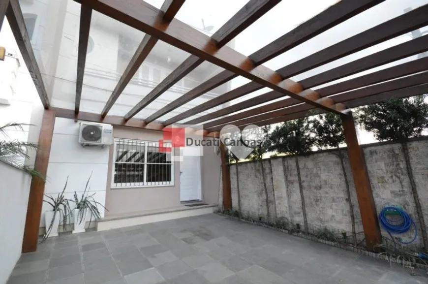 Foto 1 de Casa com 3 Quartos à venda, 105m² em Estância Velha, Canoas