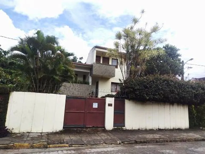 Foto 1 de Casa com 4 Quartos à venda, 227m² em Poço, Recife