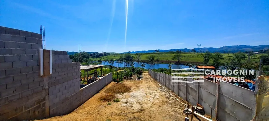 Foto 1 de Fazenda/Sítio com 2 Quartos à venda, 63m² em Borda da Mata, Caçapava