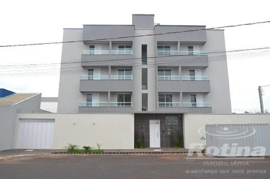 Foto 1 de Apartamento com 2 Quartos à venda, 60m² em Vida Nova, Uberlândia