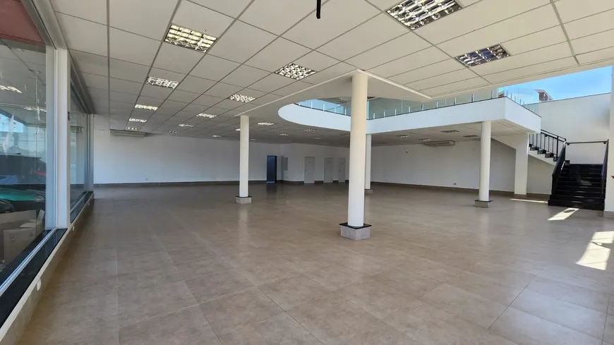 Foto 1 de Ponto Comercial para alugar, 670m² em Jardim Ismenia, São José dos Campos