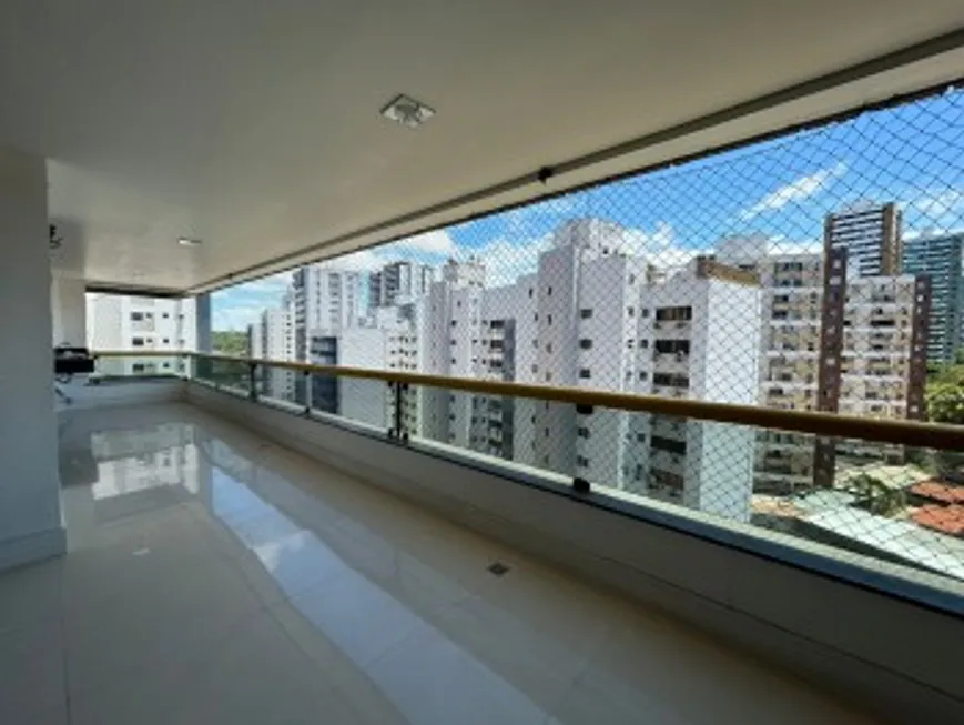 Foto 1 de Apartamento com 4 Quartos à venda, 170m² em Caminho Das Árvores, Salvador