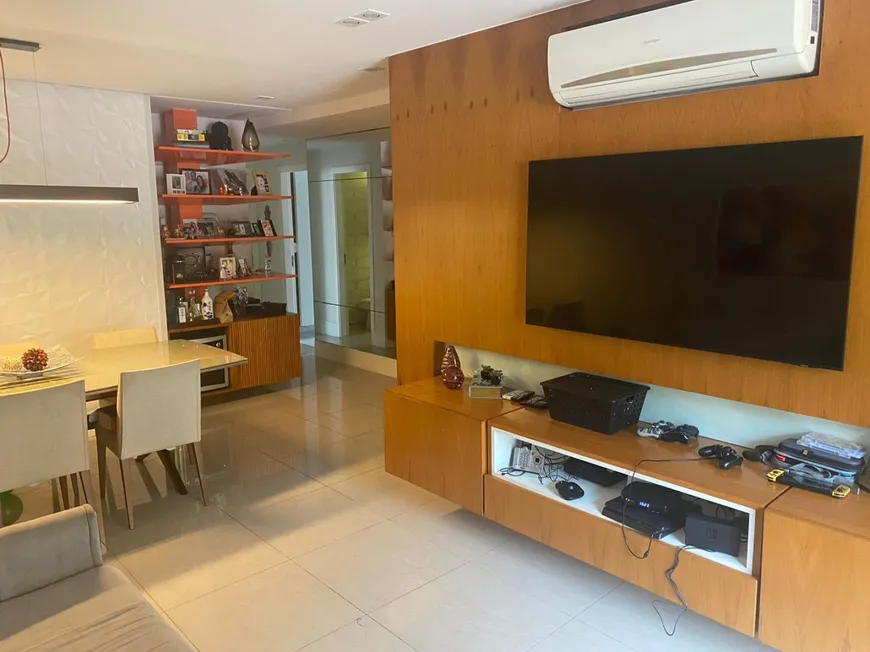 Foto 1 de Apartamento com 3 Quartos à venda, 115m² em Charitas, Niterói