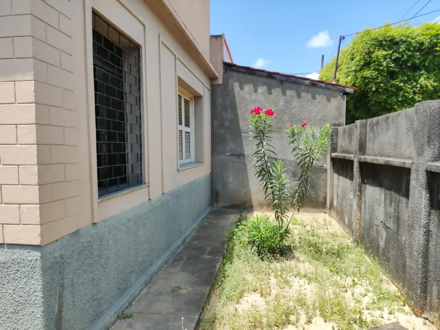 Foto 1 de Casa com 4 Quartos à venda, 160m² em Parque Araxá, Fortaleza