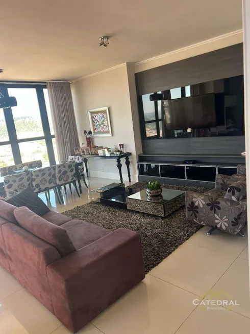 Foto 1 de Apartamento com 1 Quarto à venda, 253m² em Vila Isabel Eber, Jundiaí