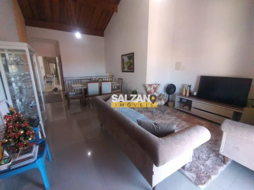 Foto 1 de Casa com 3 Quartos à venda, 130m² em Chácara do Visconde, Taubaté