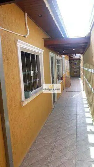 Foto 1 de Casa com 2 Quartos à venda, 63m² em Jardim Cerejeiras, São José dos Campos