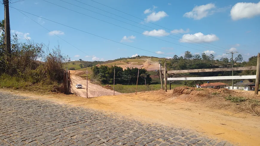 Foto 1 de Lote/Terreno à venda, 360m² em Candonga, Tiradentes