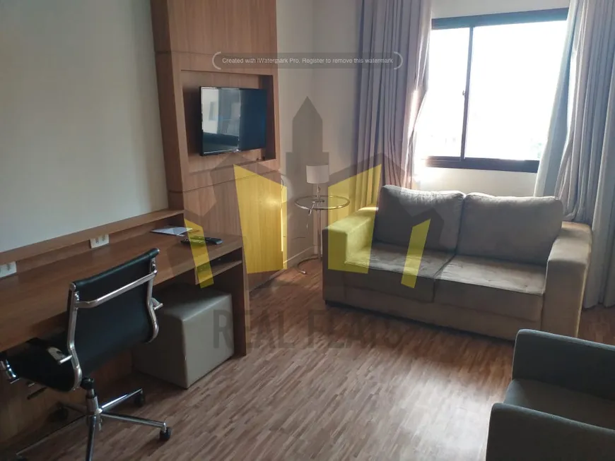 Foto 1 de Flat com 1 Quarto para alugar, 34m² em Vila Olímpia, São Paulo