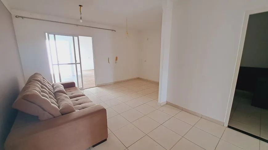 Foto 1 de Casa com 3 Quartos à venda, 80m² em Jardim Imperial, Cuiabá