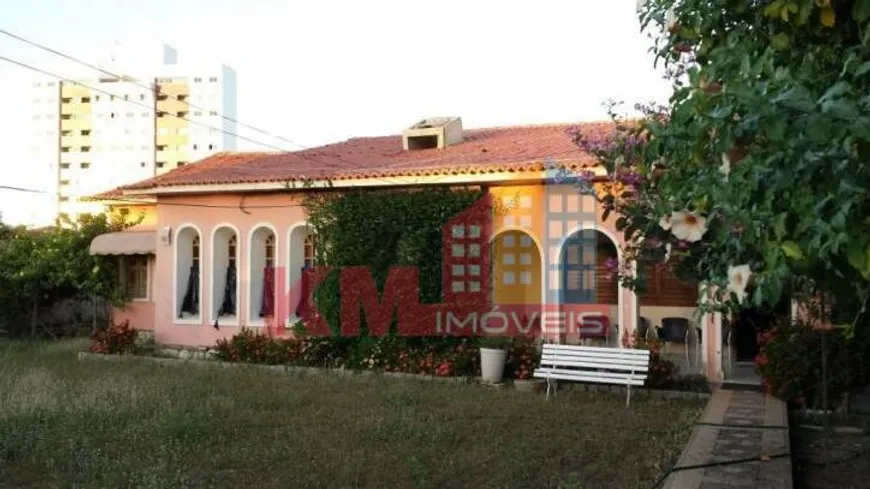 Foto 1 de Casa com 4 Quartos à venda, 320m² em Presidente Costa e Silva, Mossoró