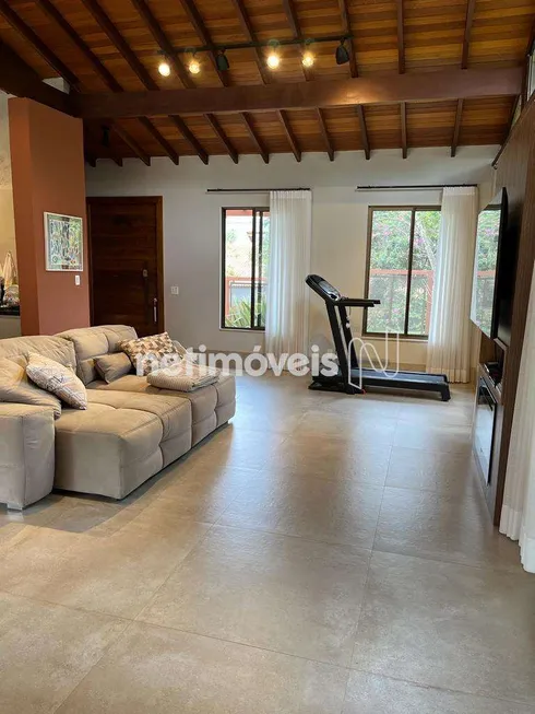 Foto 1 de Casa de Condomínio com 3 Quartos à venda, 200m² em Casa Branca, Brumadinho