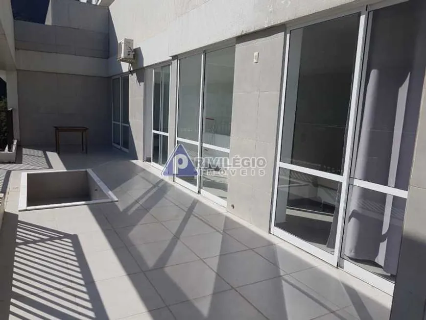 Foto 1 de Cobertura com 3 Quartos à venda, 160m² em Humaitá, Rio de Janeiro