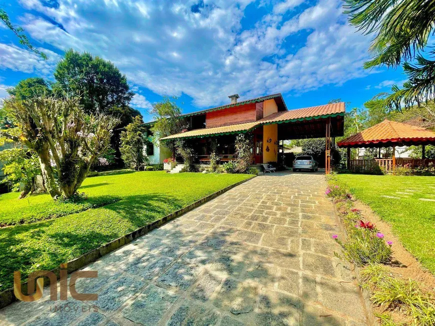 Foto 1 de Casa com 5 Quartos à venda, 350m² em Iúcas, Teresópolis