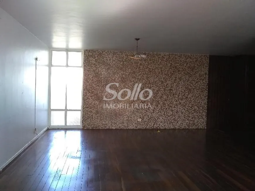 Foto 1 de com 5 Quartos para alugar, 600m² em Lidice, Uberlândia