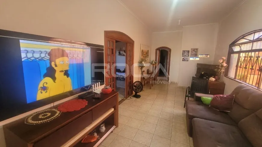 Foto 1 de Casa com 3 Quartos à venda, 173m² em Vila Tibério, Ribeirão Preto