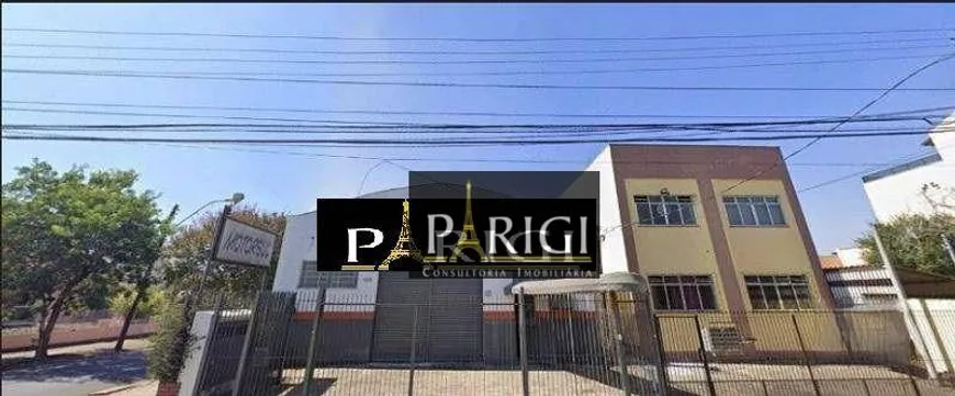 Foto 1 de Galpão/Depósito/Armazém à venda, 208m² em Santa Maria Goretti, Porto Alegre