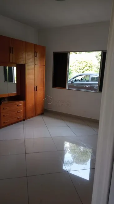 Foto 1 de Casa com 4 Quartos para alugar, 200m² em Vila Mafalda, Jundiaí