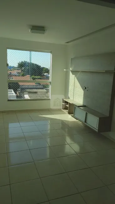 Foto 1 de Apartamento com 3 Quartos à venda, 66m² em Segismundo Pereira, Uberlândia