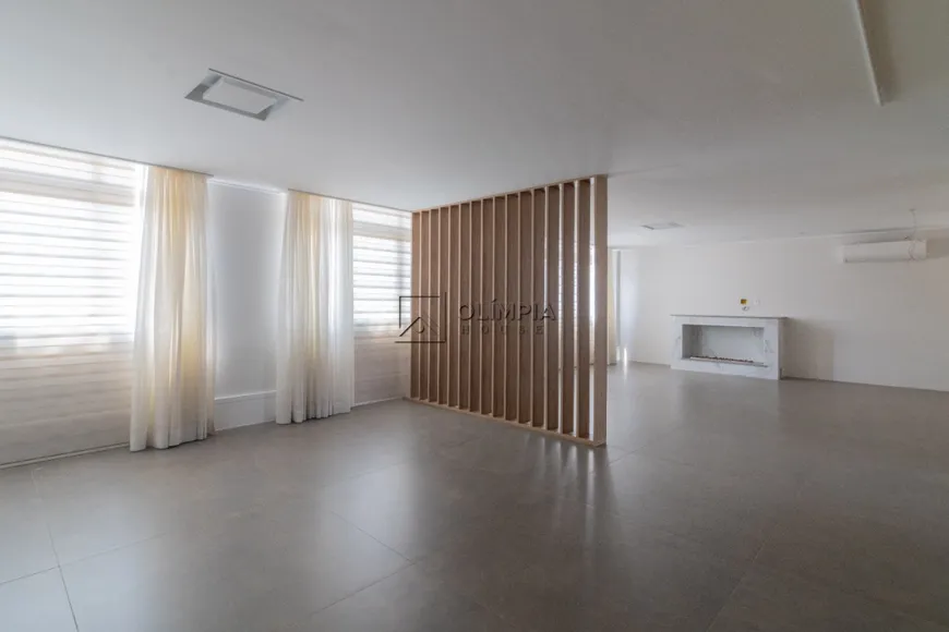 Foto 1 de Apartamento com 3 Quartos à venda, 330m² em Bela Vista, São Paulo