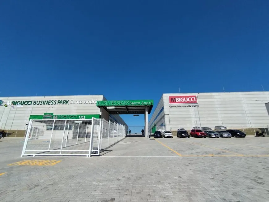 Foto 1 de Galpão/Depósito/Armazém para alugar, 1192m² em Parque Central, Santo André